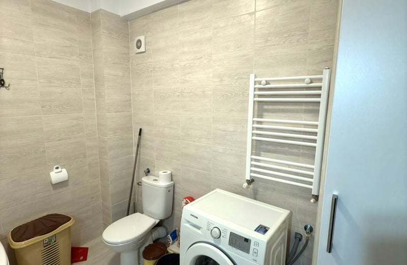 Location d’un appartement lumineux et chaleureux de 2 pièces, Chiajna, Bucarest, Roumanie